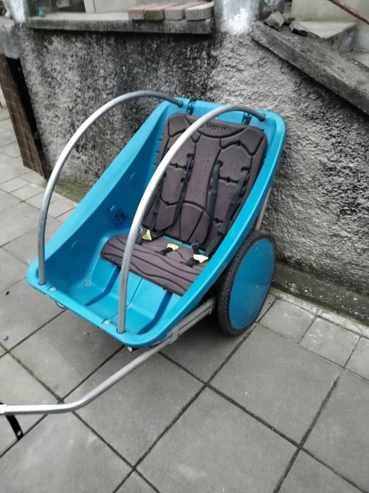 Cărucior transport copii pt.bicicletă