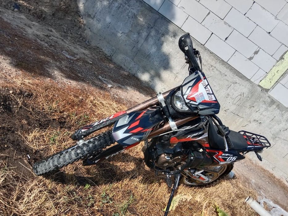 Enduro Kross 250 sm³