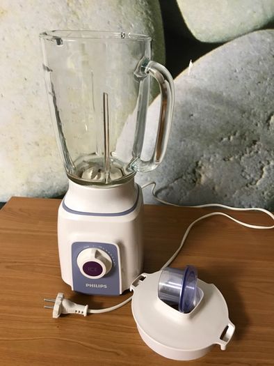 Blender Philips cu vas de sticla si buton pentru ghiață