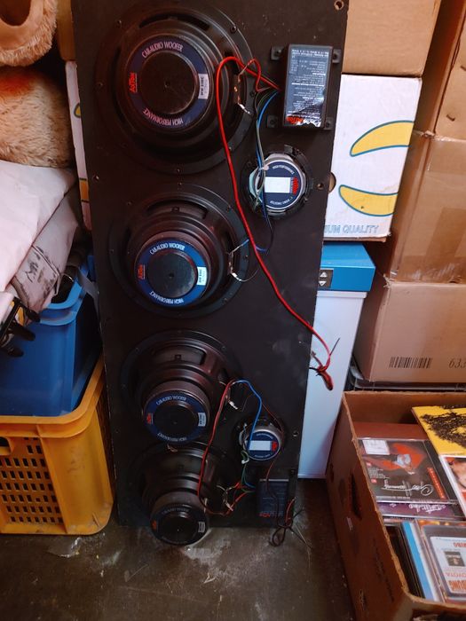 10-инчови говорители четири броя