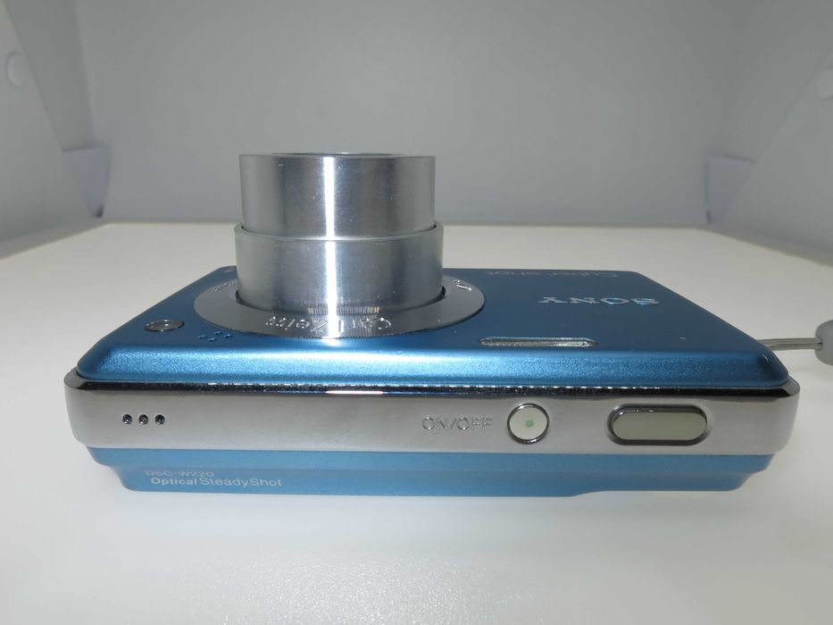 Nikon Coolpix S3500 компактен цифров фотоапарат цифрова камера