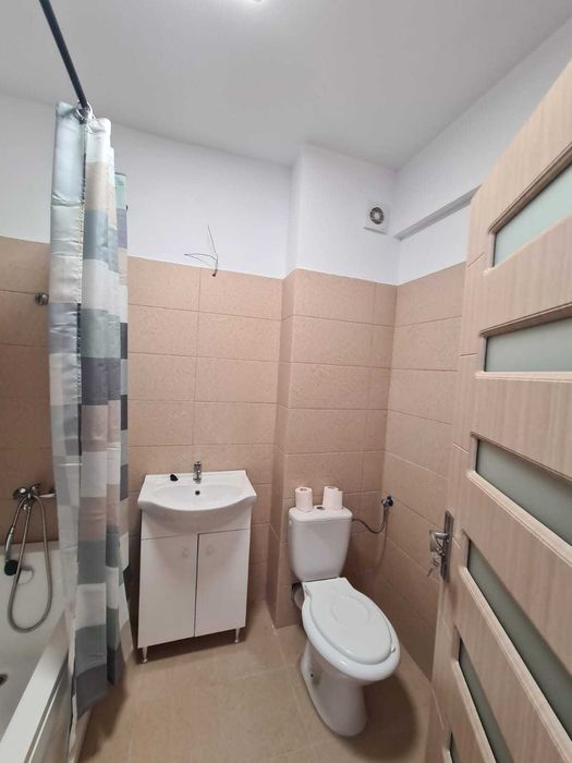 Proprietar, vand apartament nou, partial mobilat, 100 m autobuz