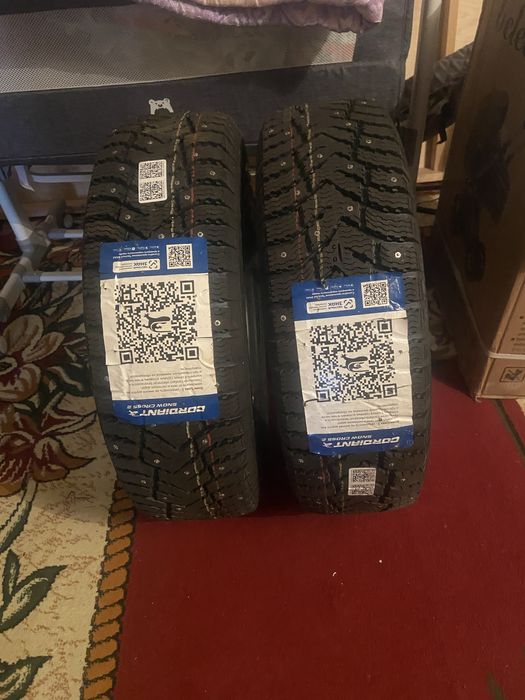 Шины.  Шипы. 14. Новый