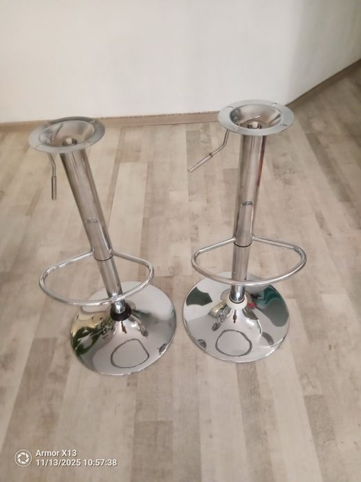 Стойки за бар плот с амортисьор