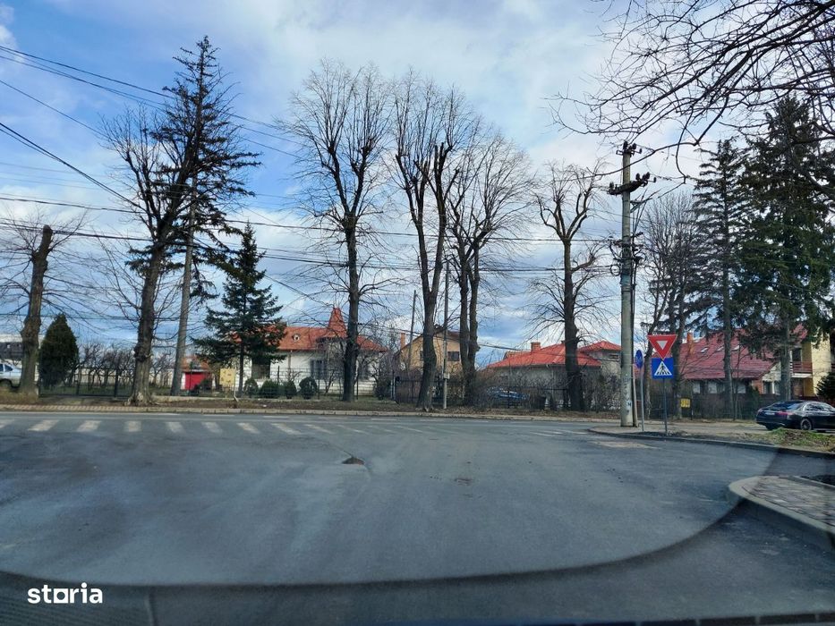 Viticulori, intrare prin Pacurari sau Aleea M. Sadoveanu, 2820 mp