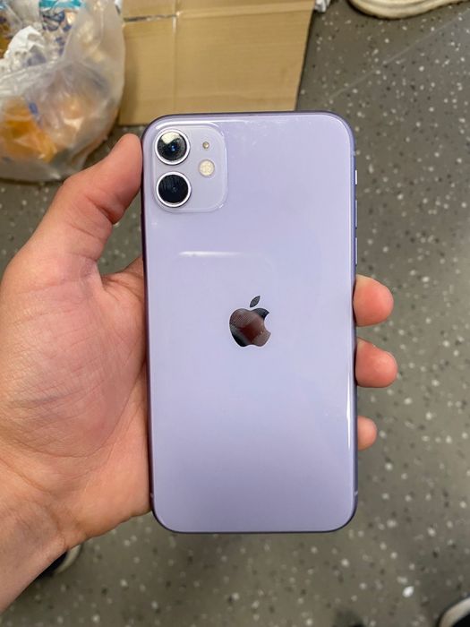 iPhone 11 с гарантией