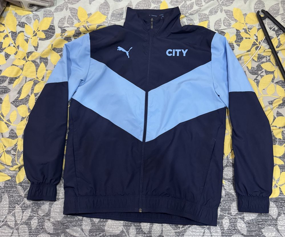 Ветровка на manchester city