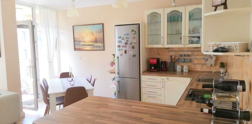 Двустаен имот в кв.Дружба 2