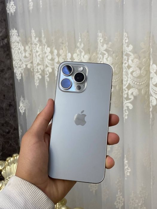 iPhone 15 Pro Max