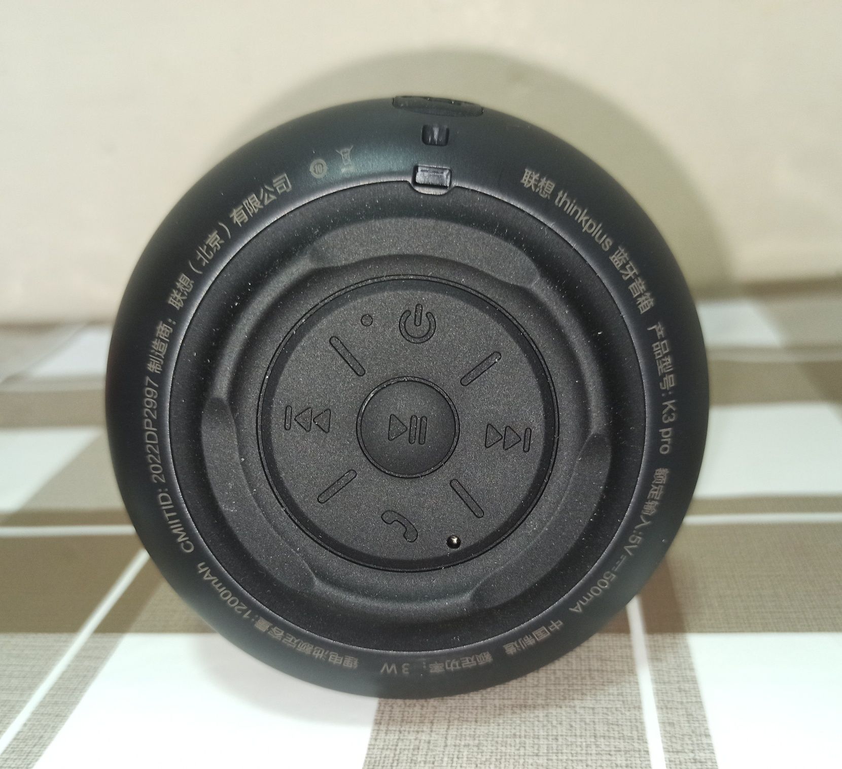 Продам мини Bluetooth колонку Lenovo