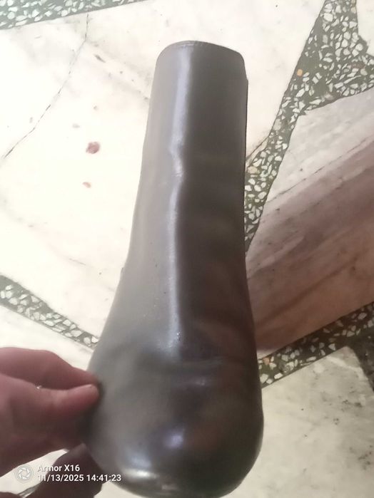 Дамски кожени боти guess 39 номер