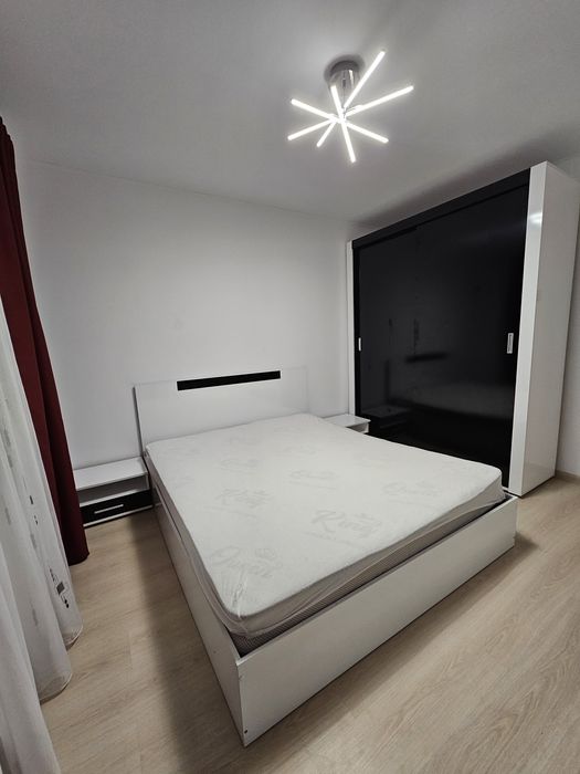 Inchiriez apartament 4 camere Sarari