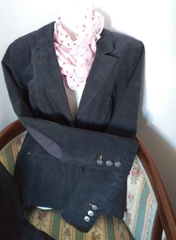 Costum dama/sacou-pantalon, semnat Christian Berg si costum raiat fin