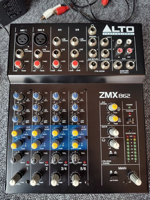 Пулт  Микрофона система  Усилвател