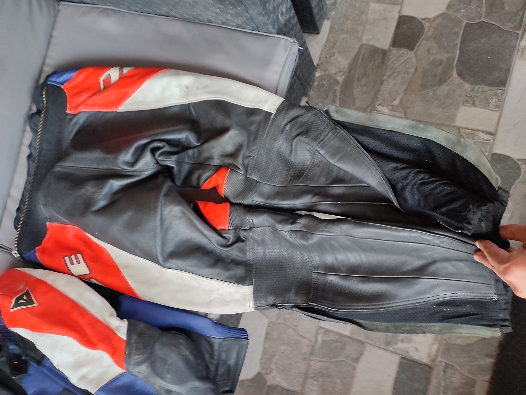 Costum moto piele Dainese,2 piese