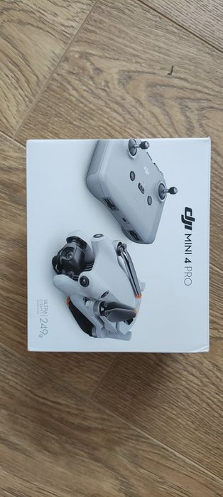 Drona Dji mini 4 pro Fly more combo +2 baterii +geanta și accesorii