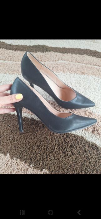 Pantof negru stiletto toc subțire 40