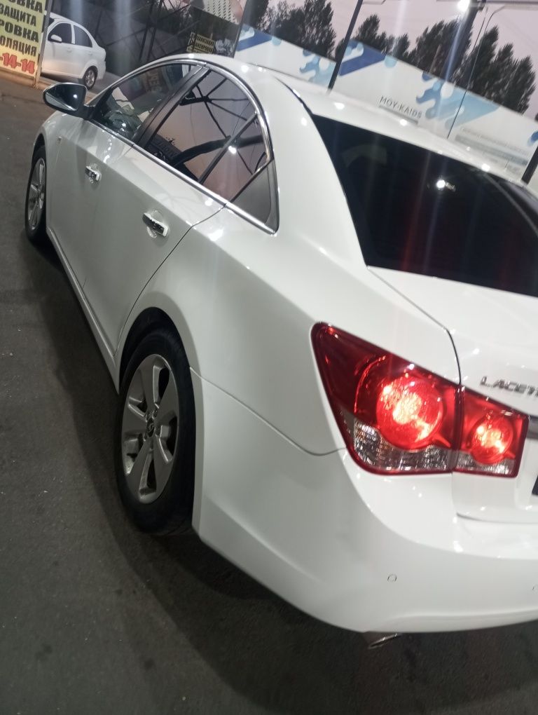 Chevrolet Lasetti Cruze Kruz Ideal 4 pok Propan