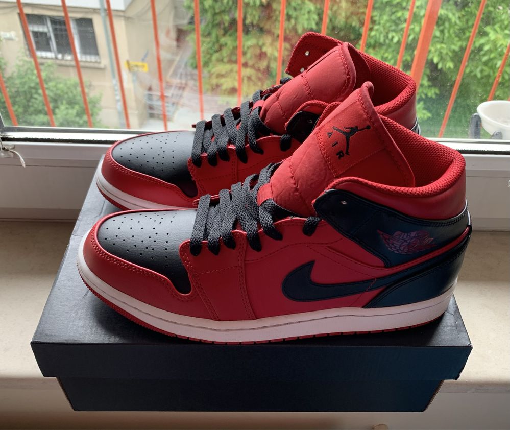 Jordan 1 Mid Reversed bread EU42.5 9.9/10