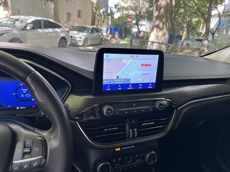 Vand Ford Kuga hibrid  an 2022