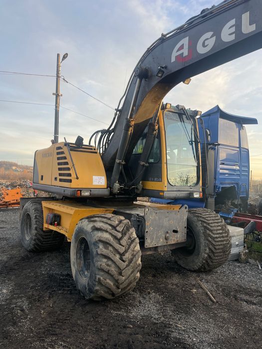 Vand excavator Volvo EW 160 B