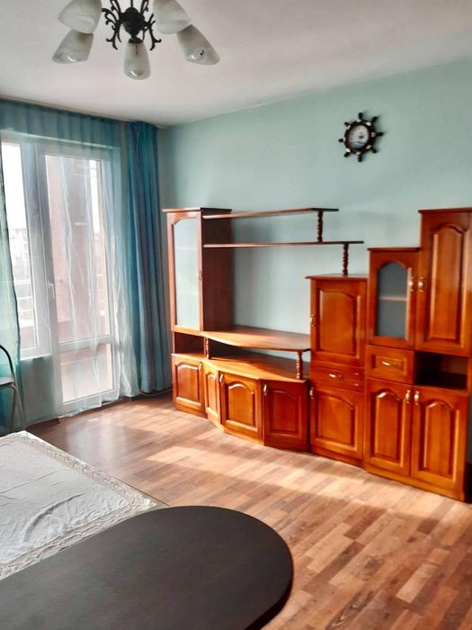 Дава се под наем Двустаен апартамент в Бургас, Сарафово - 68 кв.м за 408 € - Снимка #1