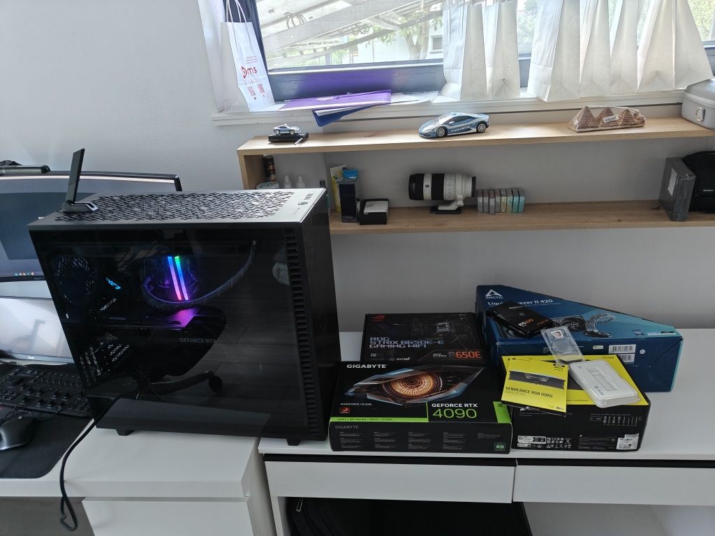 RTX 4090 24gb - PC Gaming/Editare - 96gb ram SSD M2 - Ryzen 9 7950x