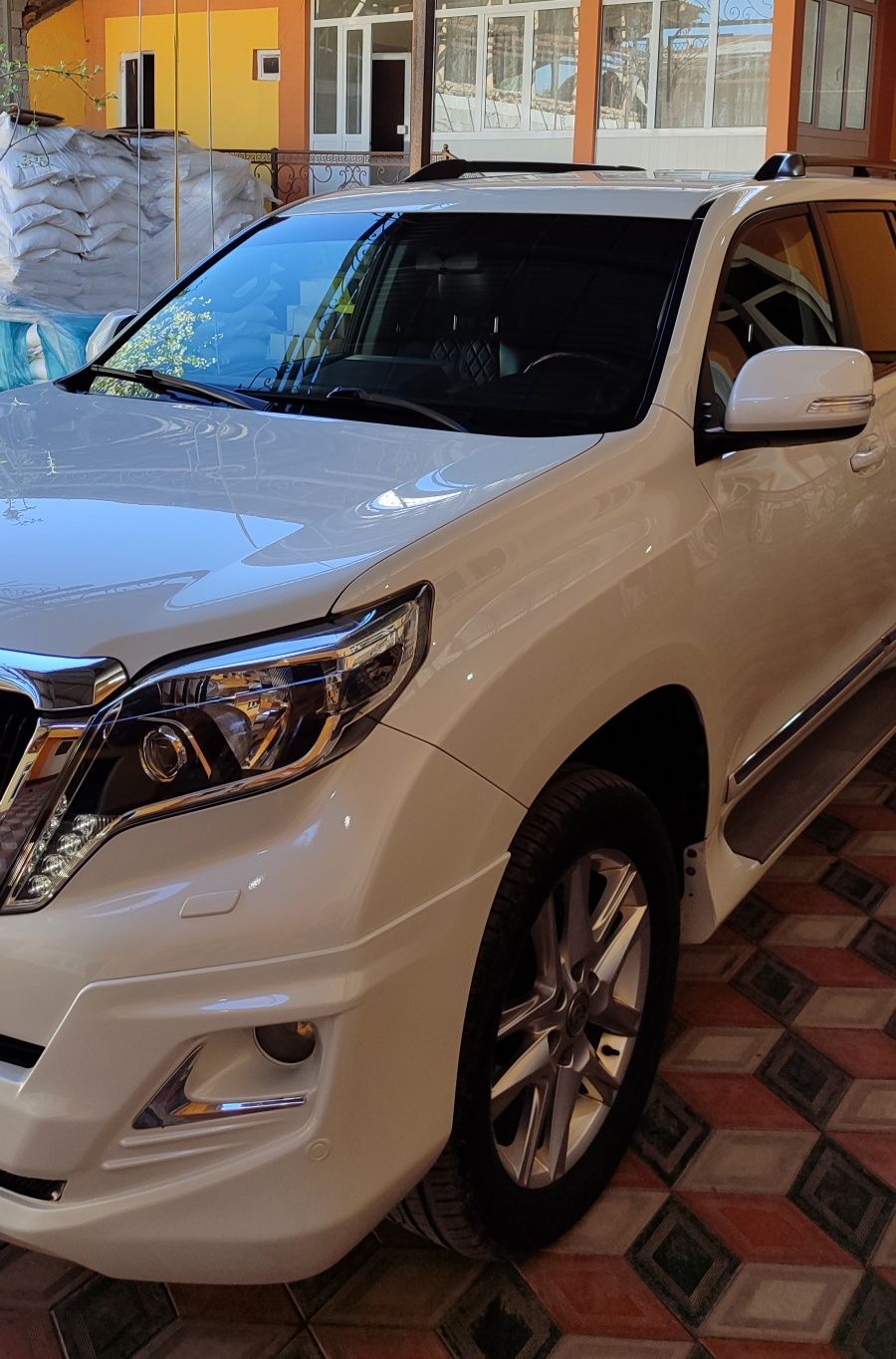 Toyota Prado ladguzer 150 tali