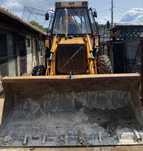 Багер JCB 4x4.