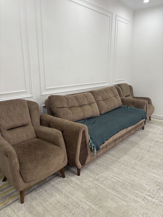 Диван и 2 кресло