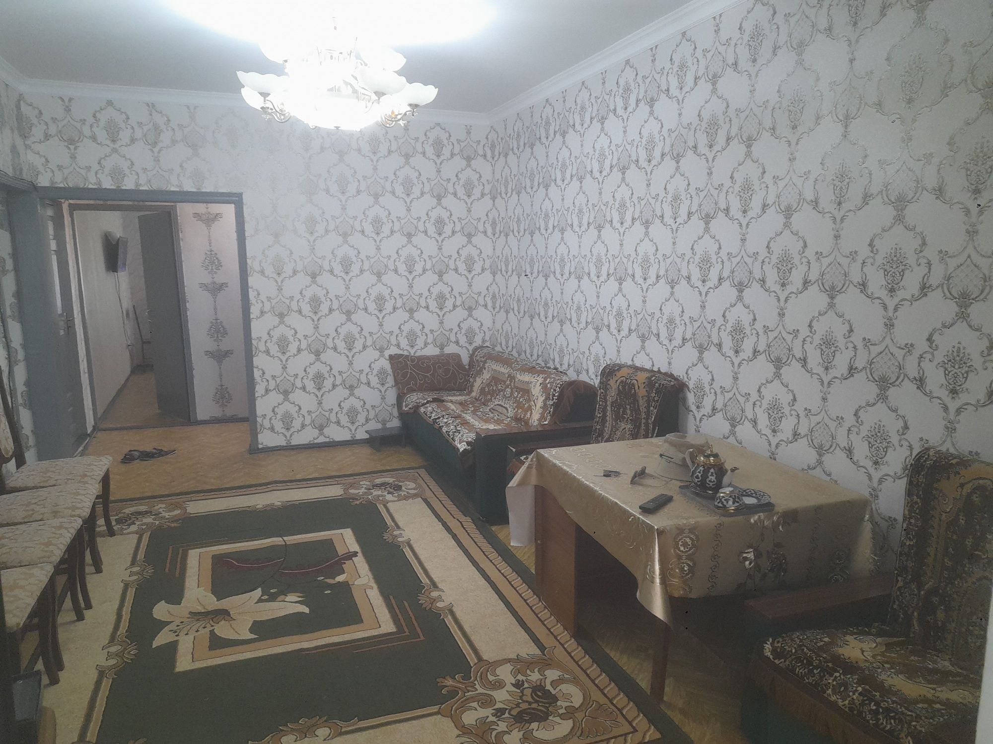 2-хонали уй, гулистон марказида