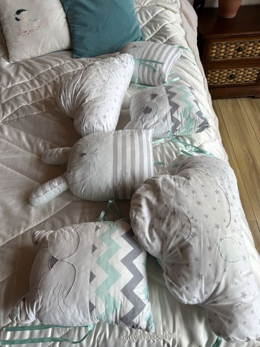 Обиколници/ възглавници за бебешко легло