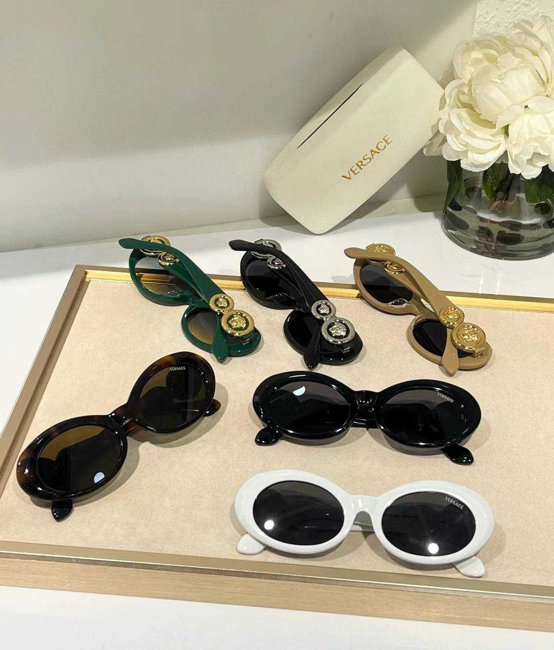 Ochelari de soare Versace 04