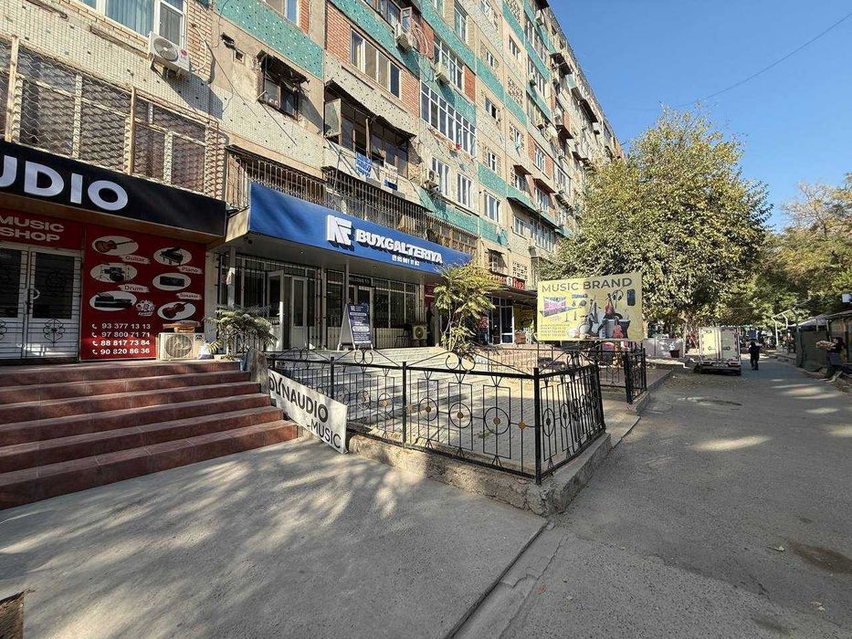 Продаётся не жилое коммерческая недвижимости Чиланзарский район 81м2