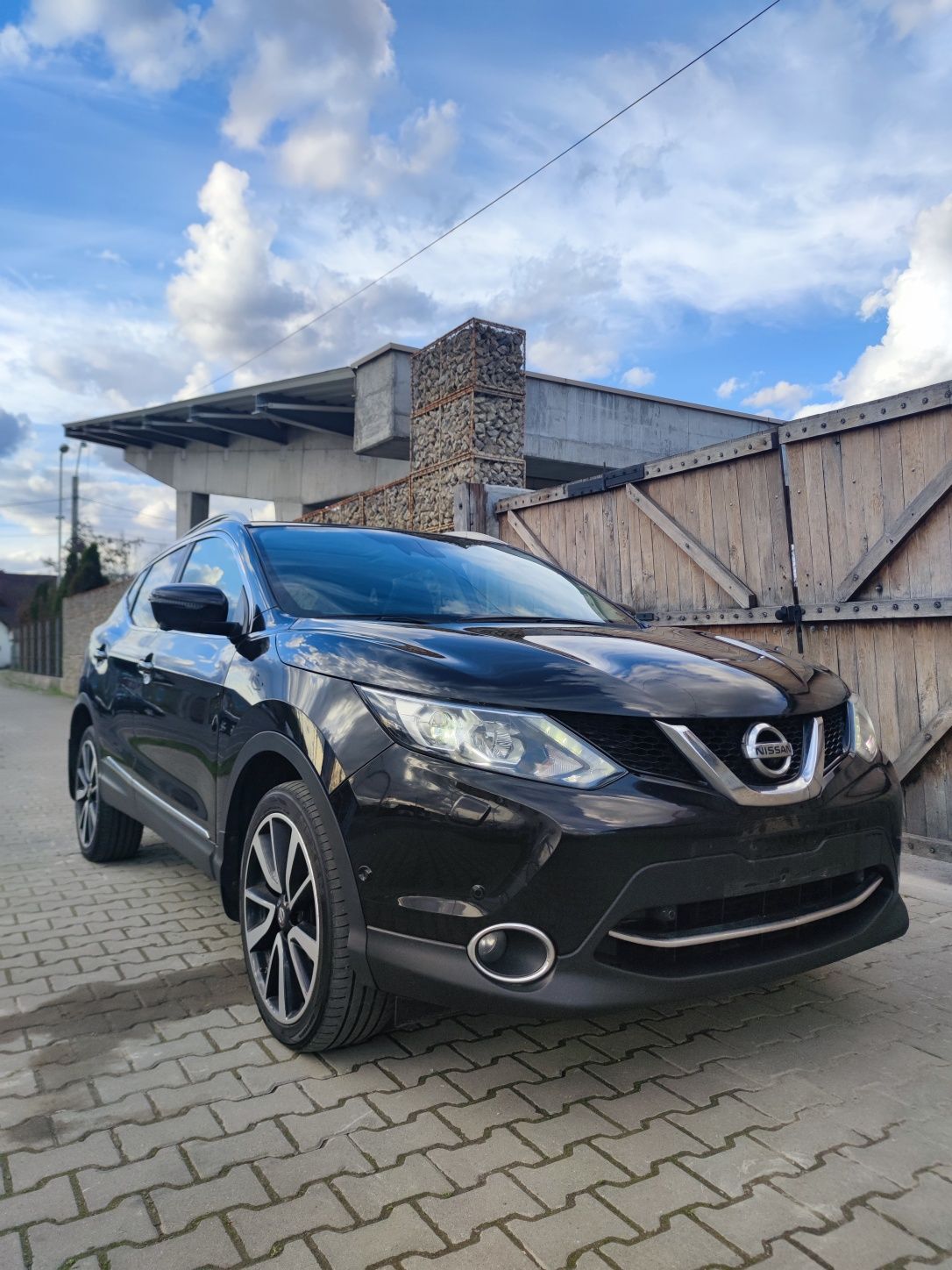 Nissan Qashqai 1.6 dci 131 cp 4x4 an 2015 Tekna