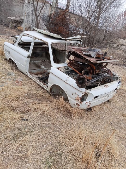 Продаётся голый кузов запорож