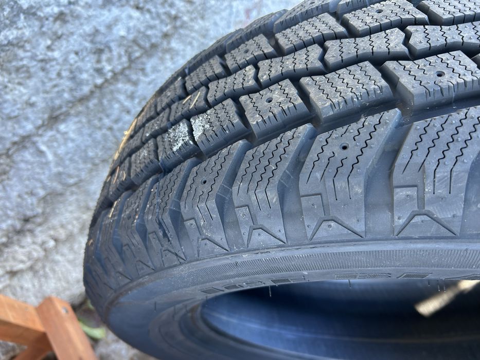 Чисто Нови Зимни гуми 245/60/18