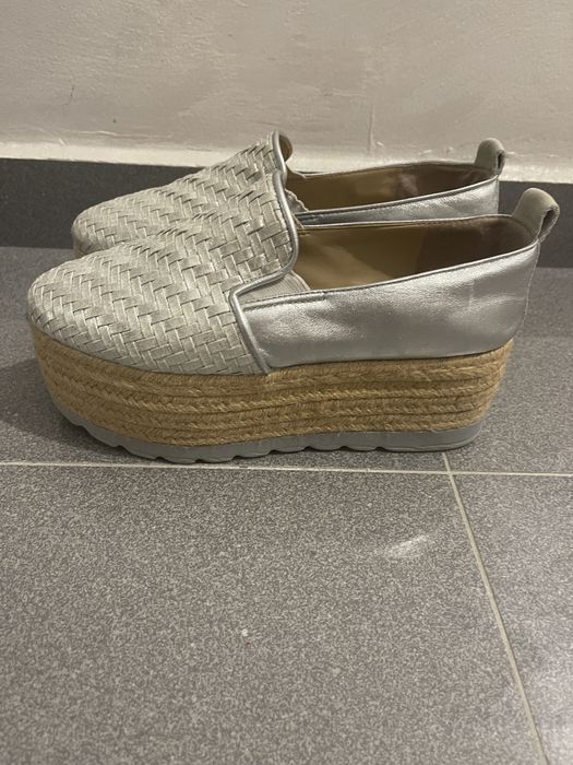 Adidasi guess nr 37