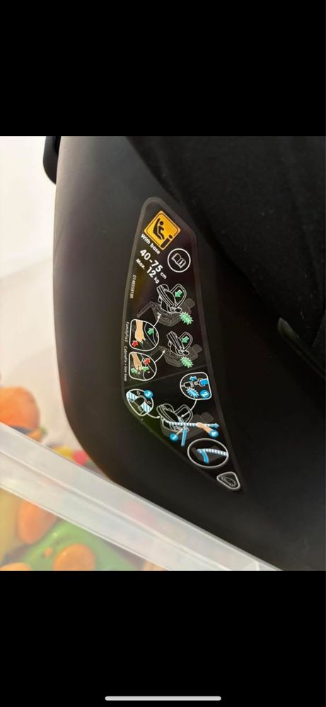 scoica auto Maxi Cosi Cabriofix i-size cu centura testată Adac