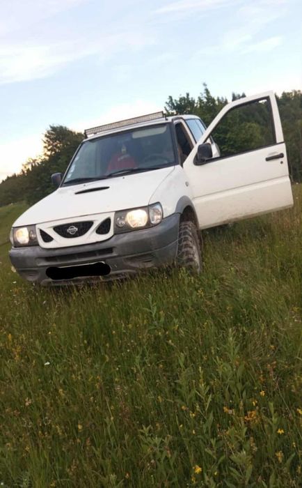 Vând Nissan Terano 2
