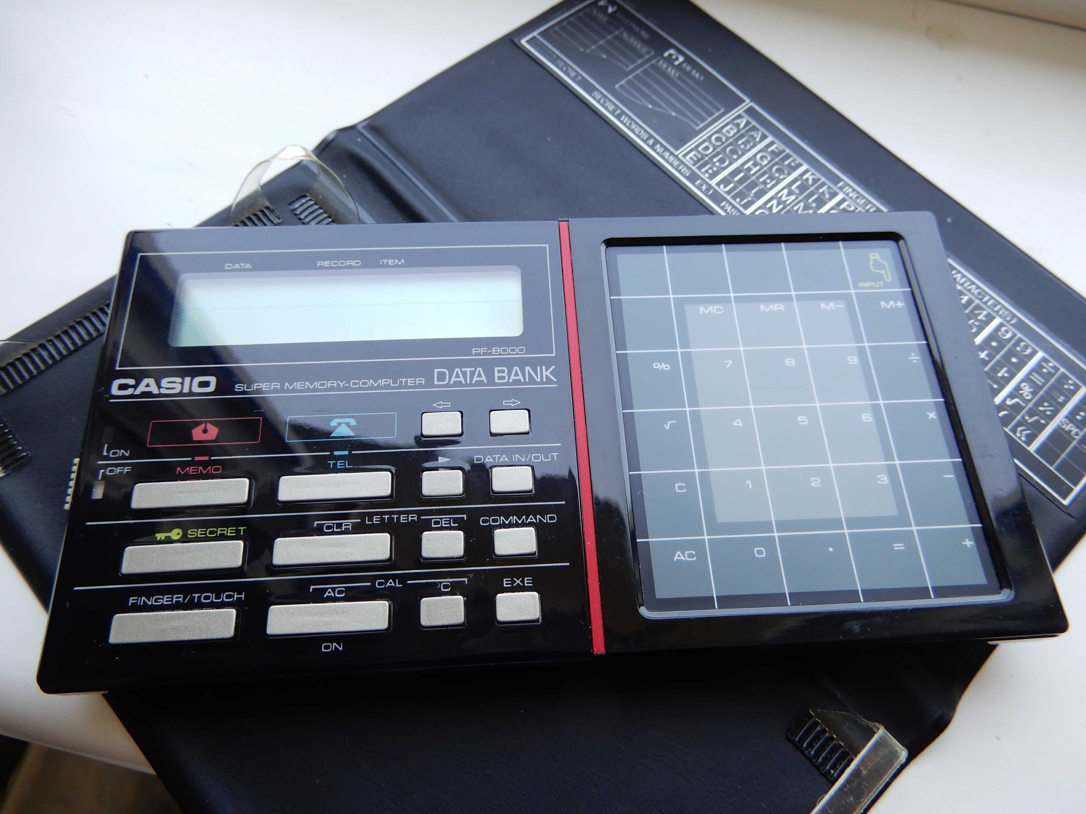 vintage Casio PF-8000 SUPER MEMORY-COMPUTER DATA BANK Calculator