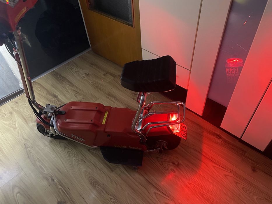 Scuter electric/Twip/piaggio