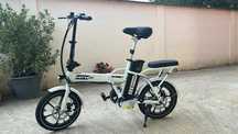Bicicletă electrică Hitway, motor 500W, baterie 10.4AH, garantie