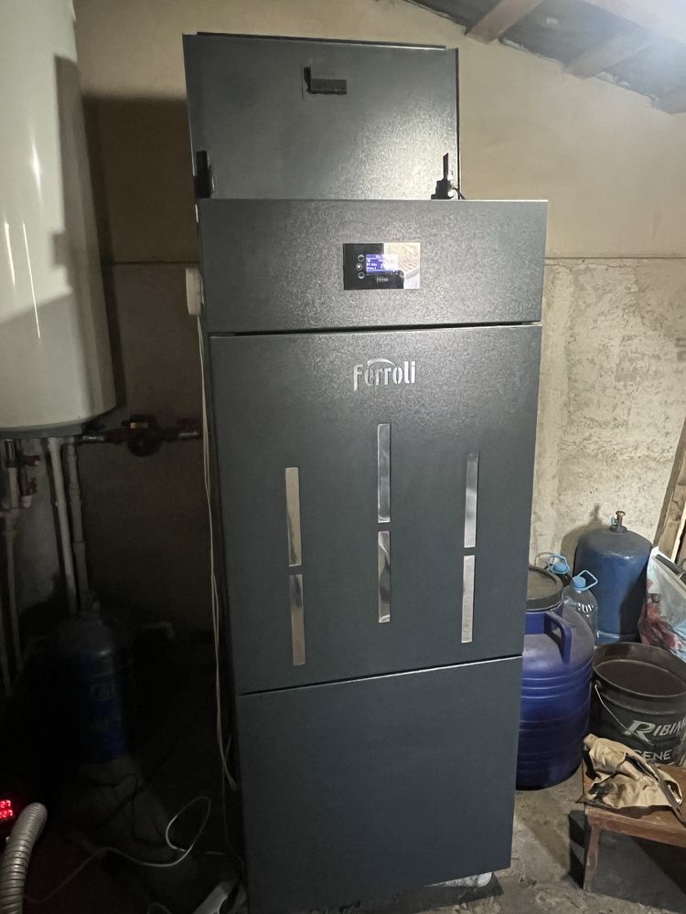 Centrala Ferroli Biopellet Pro din Otel 24kw