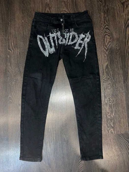 Blugi “Life Of An Outsider”