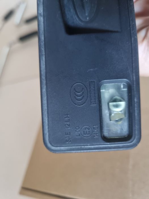 Maner haion ford focus  eom cod F1EB19B514AC