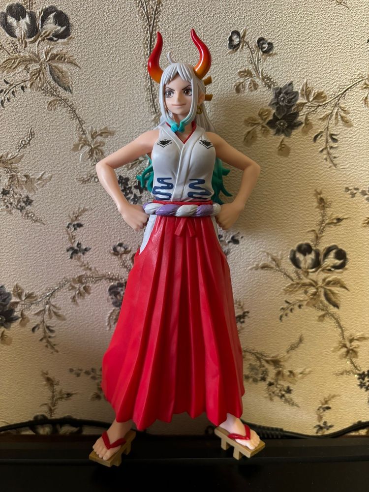Figurina Anime One Piece Yamato 22cm