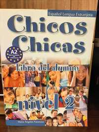 Учебник + учебна тетрадка по испански език Chicos Y Chicas 2
