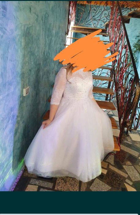 Vând rochita mireasa