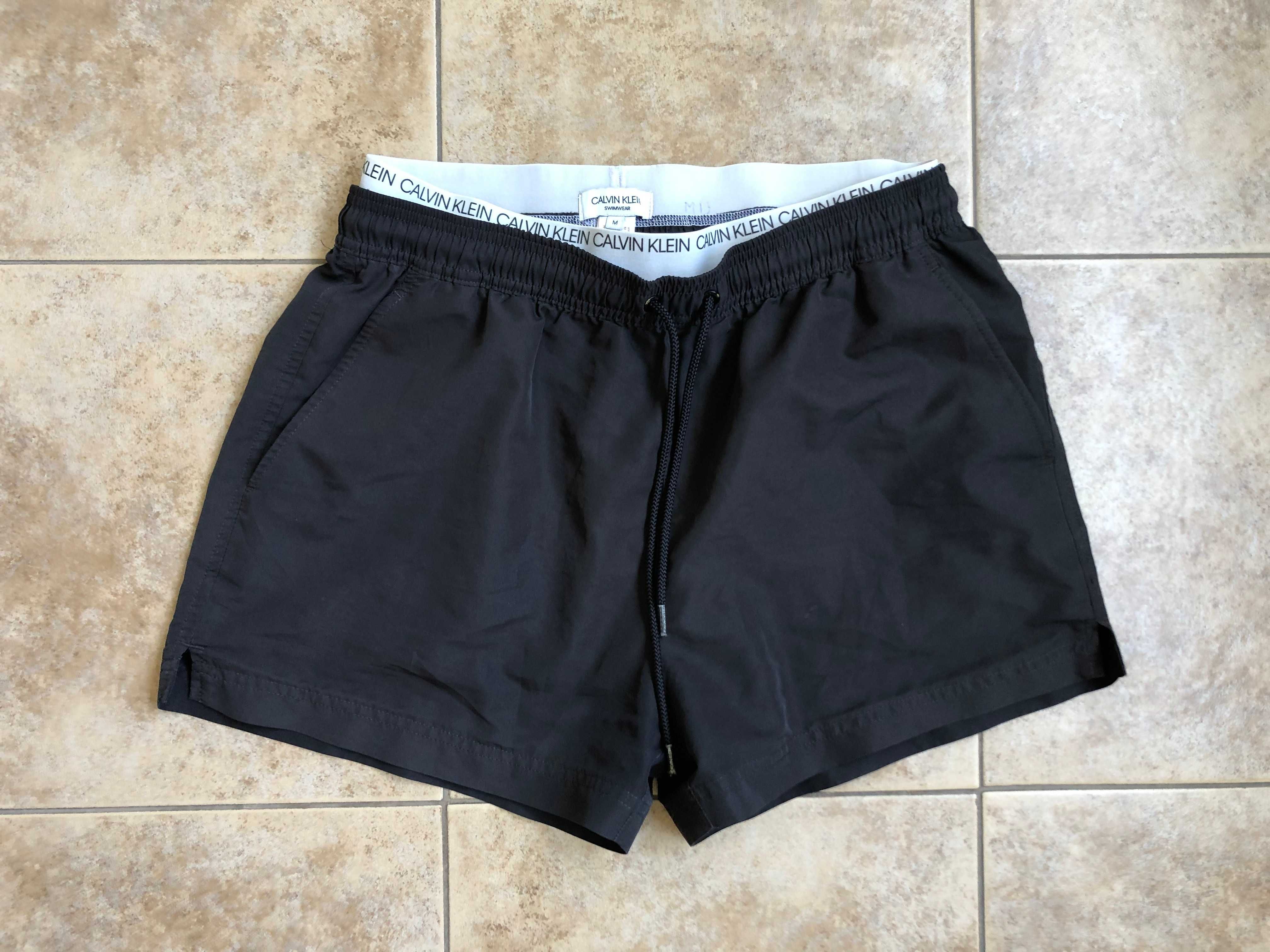 Emporio Armani/Calvin Klein къси панталони L